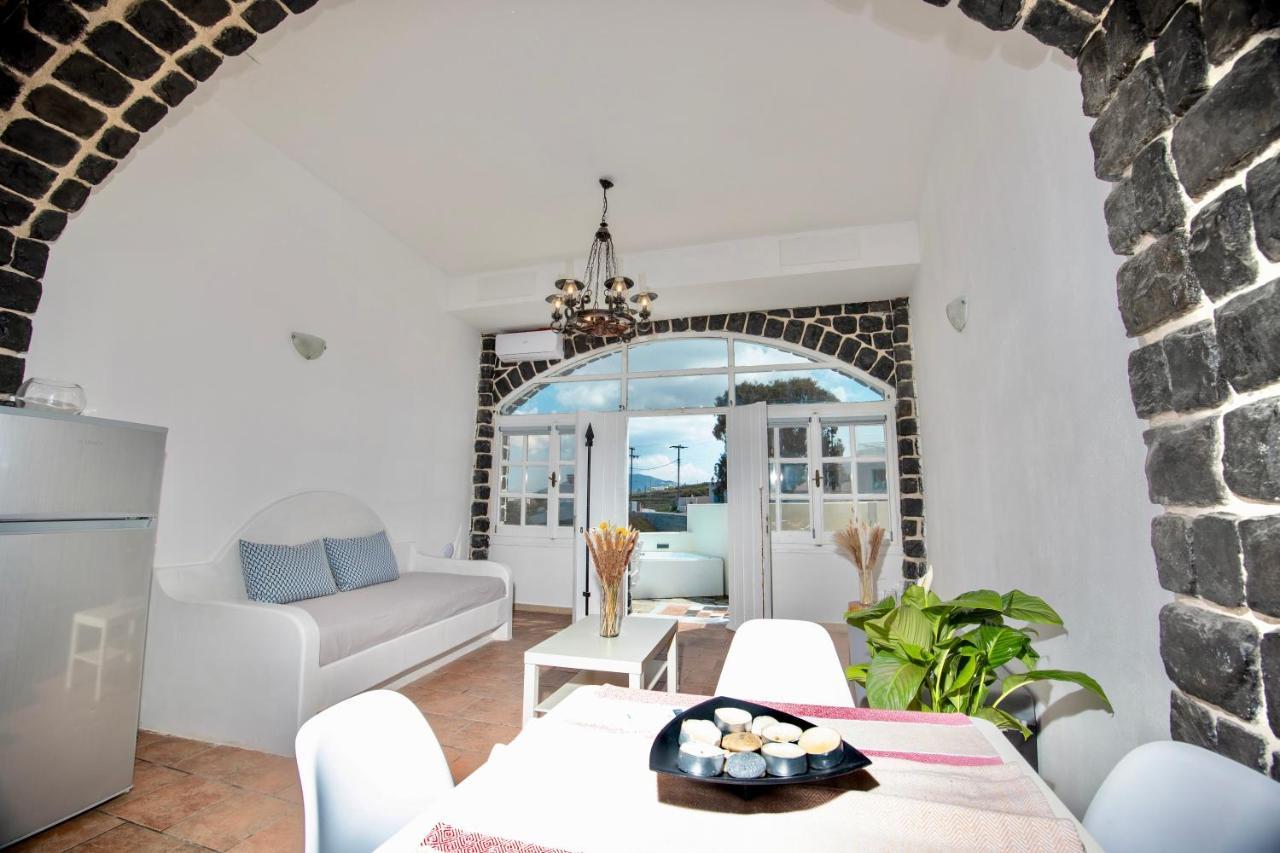 Dawn Suites Santorini Vourvoulos Ngoại thất bức ảnh